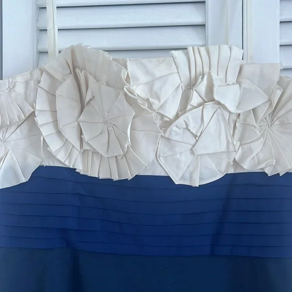 Beautiful midi dress - Picture 2 of 2